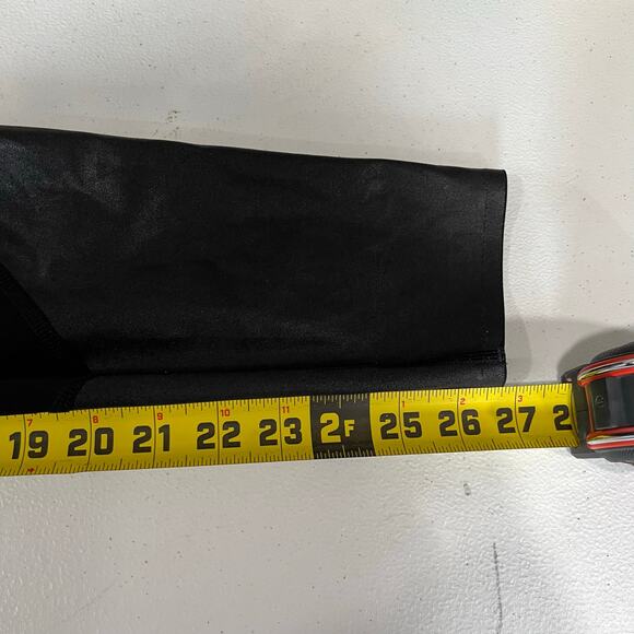 SPANX Every Wear Active High Rise Gloss Pocket Leggings Womens L Very Black - Picture 8 of 9